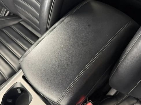 Used 2024 Ford Edge SEL AWD/4WD image 25