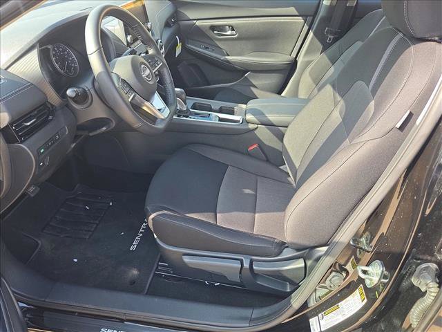 Used 2025 Nissan Sentra SV w/ All-Weather Package FWD image 15