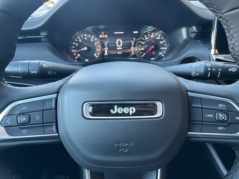 New 2026 Jeep Compass Latitude image 20