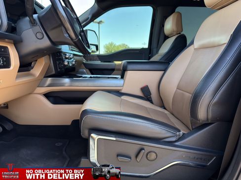 Used 2023 Ford F250 Lariat w/ FX4 Off-Road Package AWD/4WD image 17