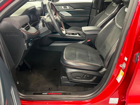 Used 2025 Ford Explorer ST w/ Sun And Sound Package AWD/4WD image 18