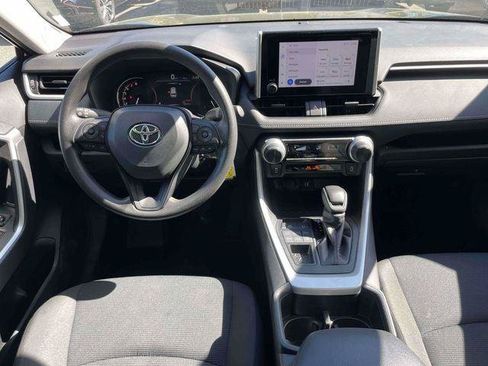 Certified 2025 Toyota RAV4 LE AWD/4WD image 14