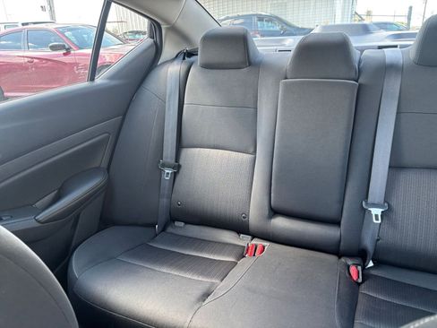 Used 2025 Nissan Altima 2.5 SV FWD image 39