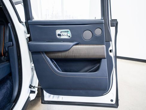 Used 2021 Rolls-Royce Cullinan image 51