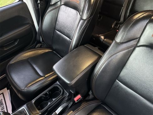 Used 2021 Jeep Gladiator Mojave image 24