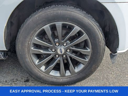 Used 2019 Ford Expedition Max Limited image 13