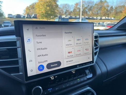 Used 2024 Toyota Tundra Platinum image 22