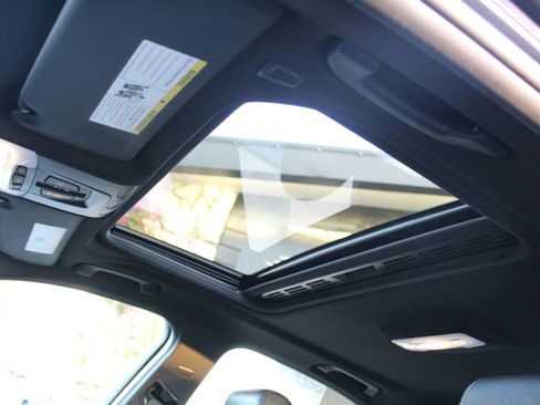 Used 2016 BMW 328i Sedan RWD image 28