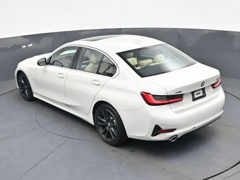 Used 2019 BMW 330i xDrive Sedan w/ Convenience Package AWD/4WD image 24