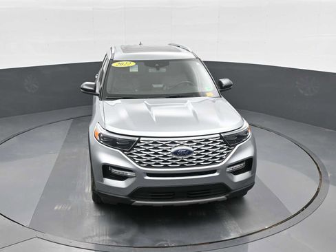 Used 2022 Ford Explorer Platinum w/ Technology Package image 26