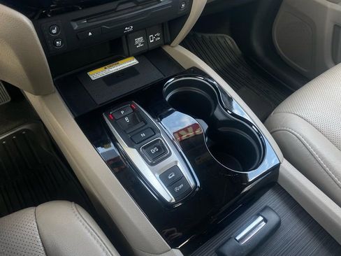 Used 2022 Honda Pilot Elite image 20