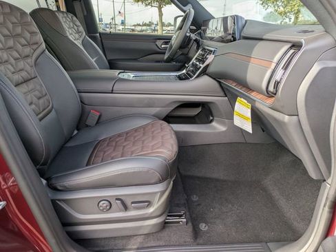 New 2026 Nissan Armada Platinum image 34