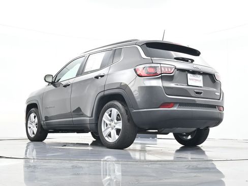 Used 2022 Jeep Compass Latitude w/ Sun and Sound Group image 39