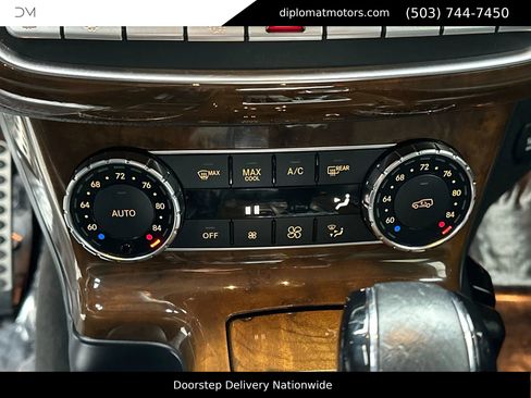 Used 2013 Mercedes-Benz G 550 image 35