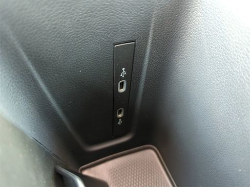 New 2026 Volkswagen Tiguan S image 31