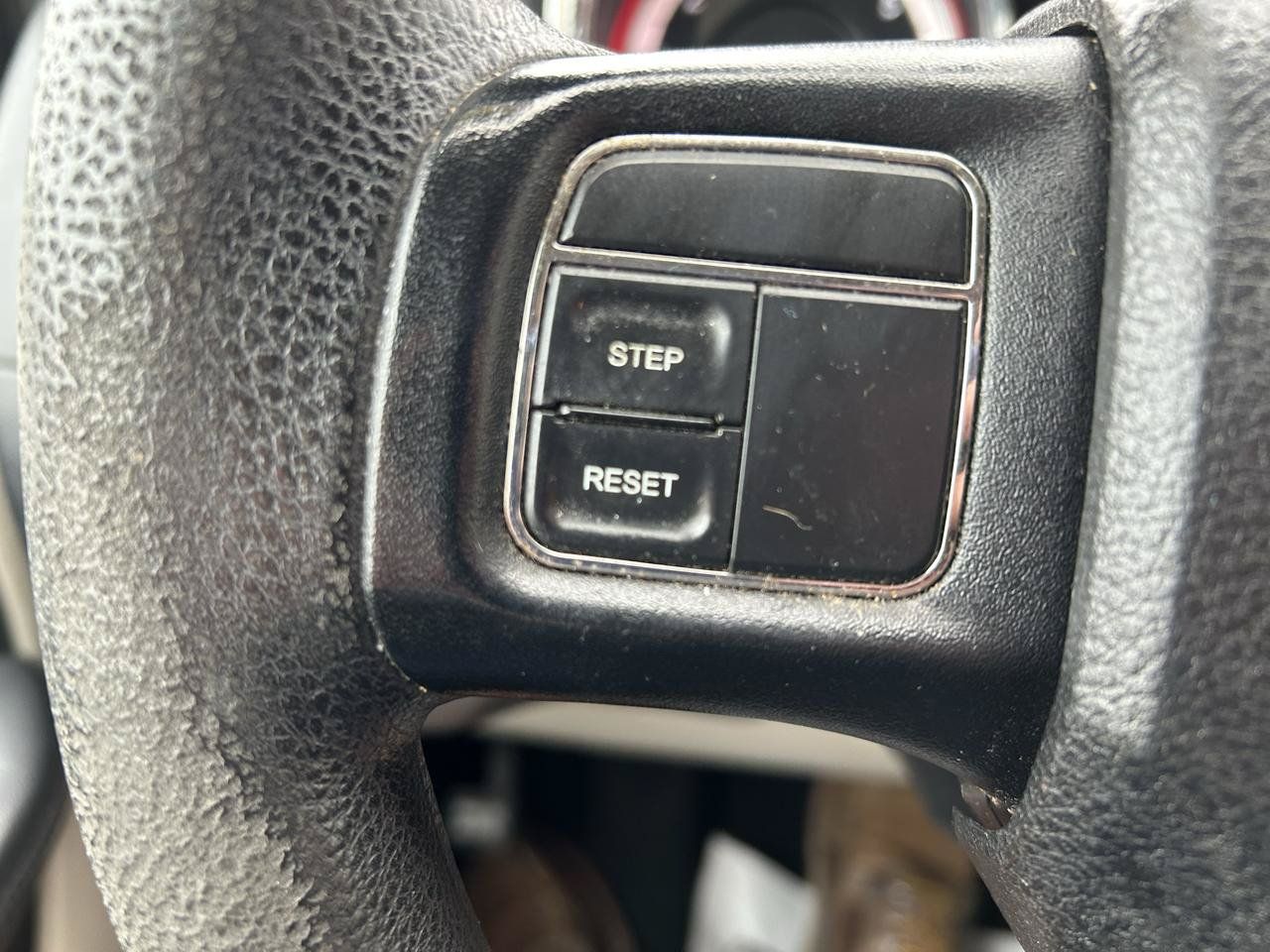 Used 2014 Dodge Grand Caravan SXT FWD image 16
