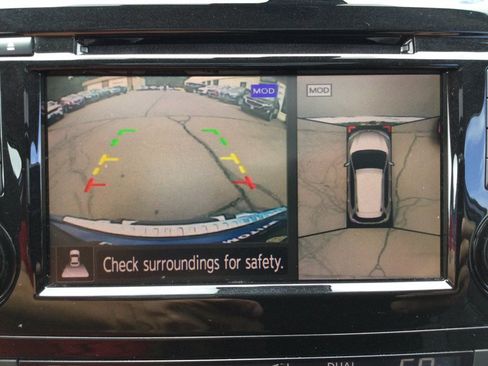 Used 2019 Nissan Rogue SL w/ Premium Package AWD/4WD image 34