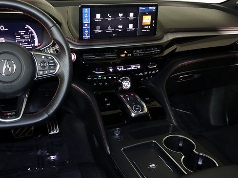 Certified 2025 Acura MDX A-Spec image 17