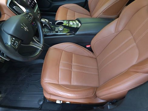 Used 2022 Maserati Ghibli GT image 12