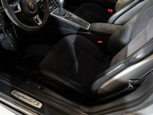 Certified 2019 Porsche 718 Cayman GTS RWD image 15