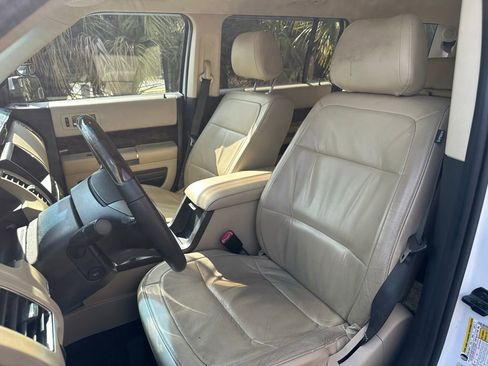Used 2017 Ford Flex Limited image 13