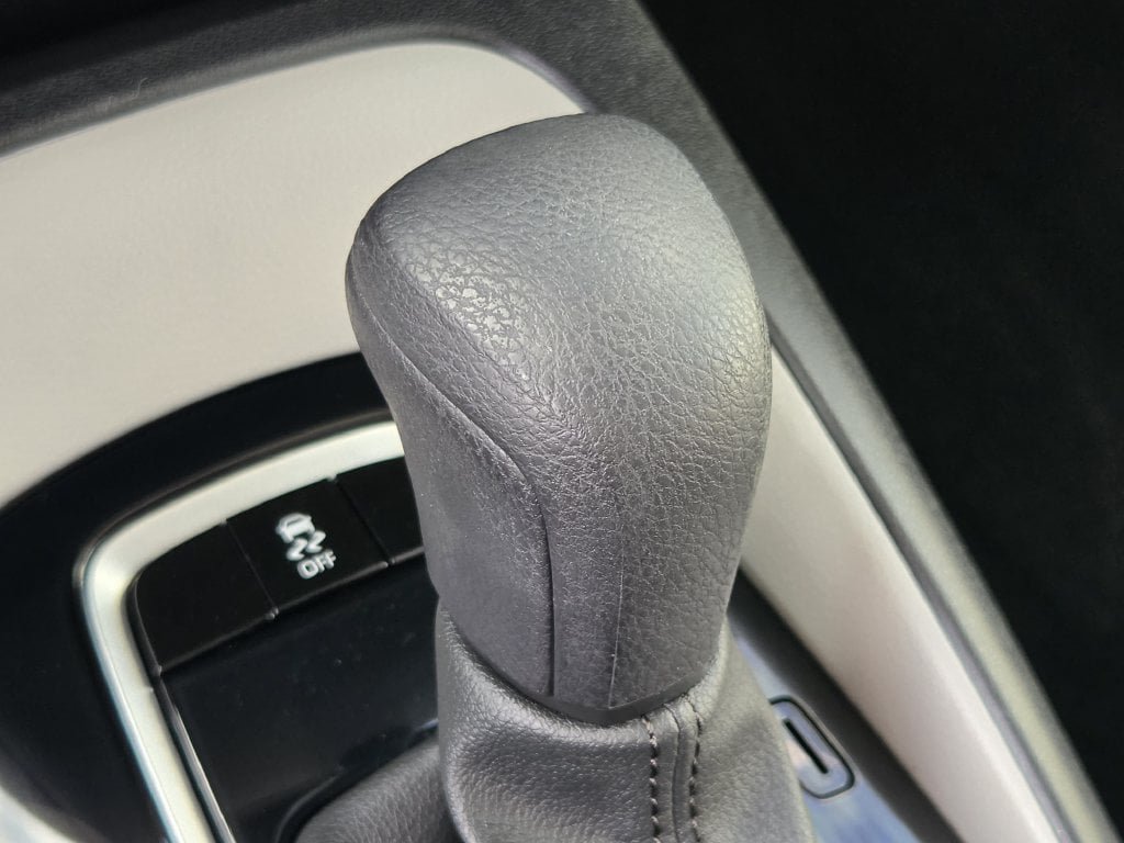Used 2024 Toyota Corolla LE FWD image 21