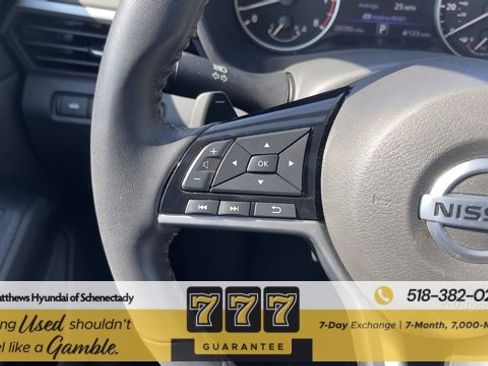 Used 2021 Nissan Altima 2.5 SR w/ SR Premium Package image 20