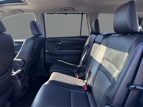 Used 2021 Honda Pilot Special Edition image 10