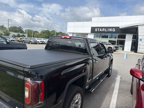 Used 2018 GMC Sierra 1500 SLT w/ SLT Premium Package RWD image 7