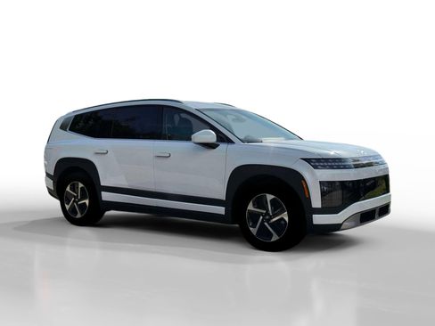 New 2026 Hyundai Ioniq 9 SE image 10