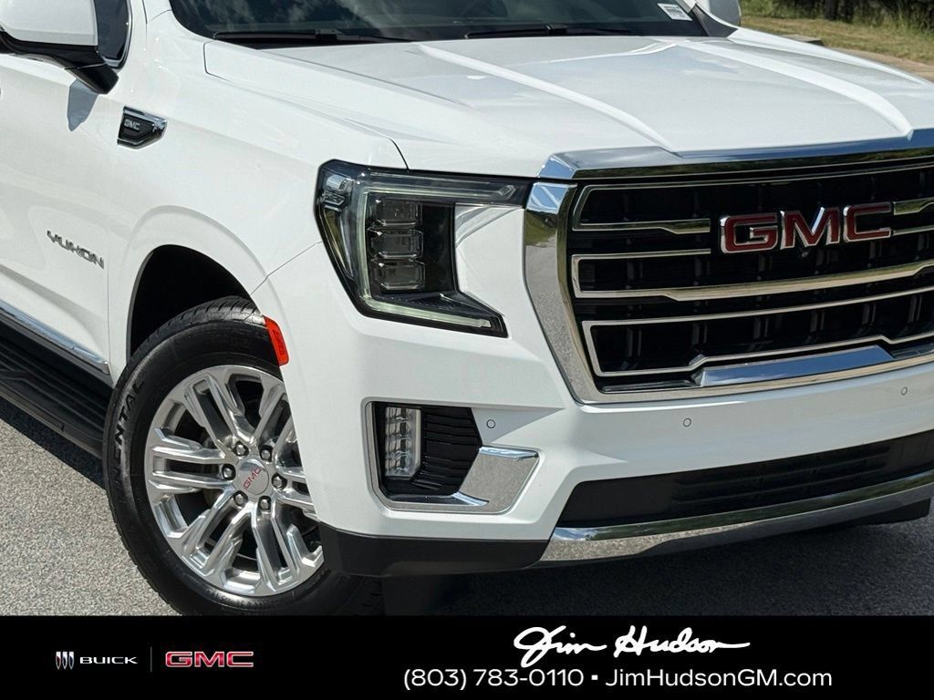 Used 2022 GMC Yukon XL SLT w/ SLT Luxury Package RWD image 6