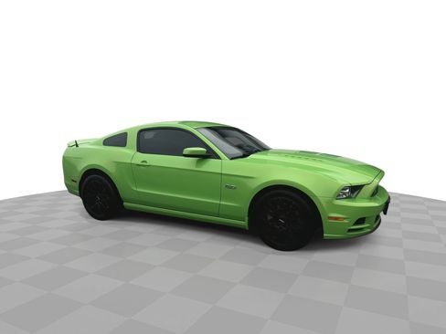 Used 2013 Ford Mustang GT w/ Electronics Pkg image 2