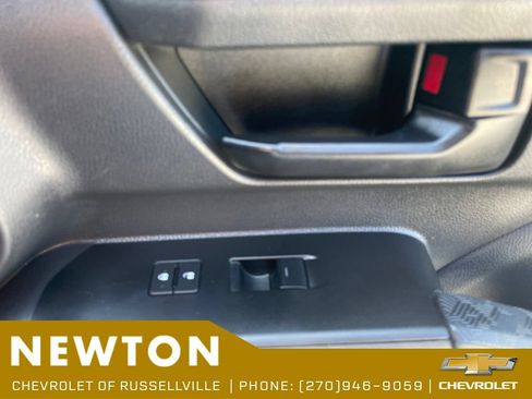 Used 2025 Toyota Tacoma SR5 RWD image 25