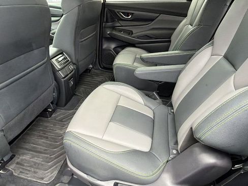 Used 2025 Subaru Ascent Onyx Edition image 16