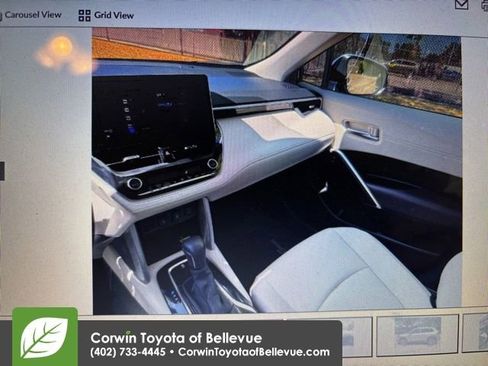 Used 2023 Toyota Corolla Cross XLE w/ Convenience Package AWD/4WD image 10