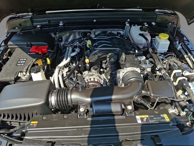 Used 2024 Jeep Gladiator Sport AWD/4WD image 32