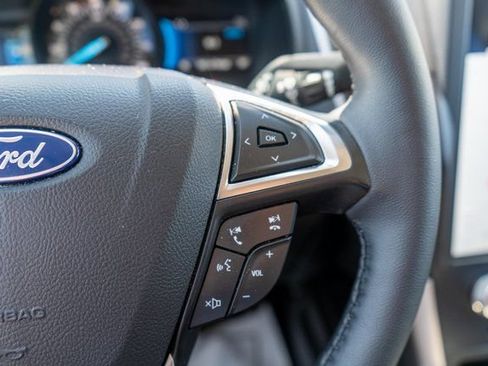 Used 2023 Ford Edge SEL w/ Convenience Package AWD/4WD image 22