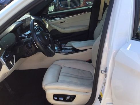 Used 2020 BMW 540i xDrive w/ M Sport Package AWD/4WD image 6