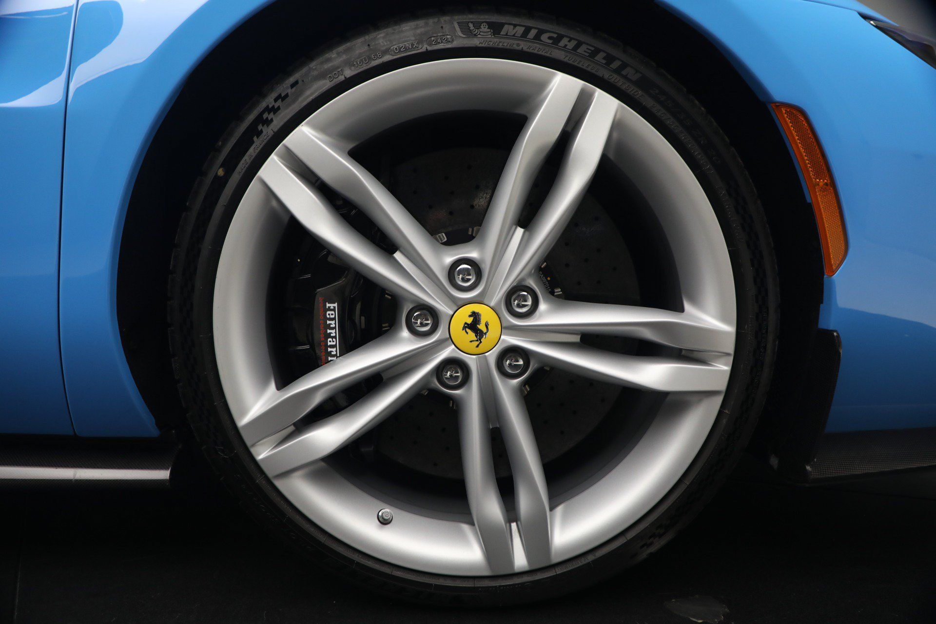 Certified 2025 Ferrari 296 GTS RWD image 32