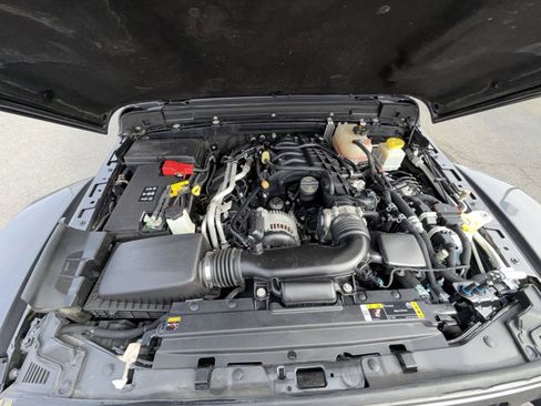 Used 2022 Jeep Gladiator Rubicon w/ LED Lighting Group image 28