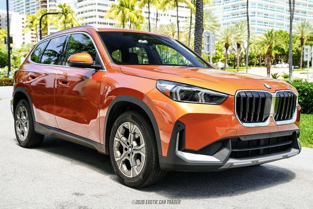Used 2023 BMW X1 xDrive28i AWD/4WD image 12