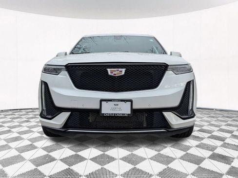 Used 2024 Cadillac XT6 Sport w/ Technology Package image 24