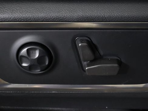 Used 2021 RAM 1500 Limited AWD/4WD image 41