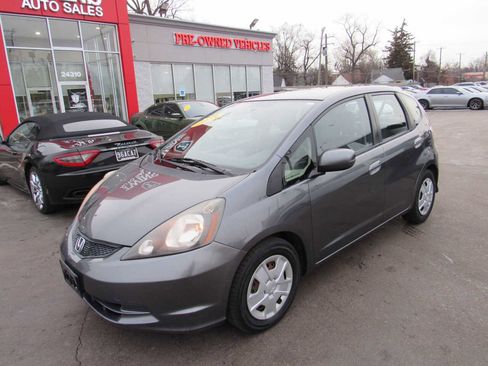 Used 2013 Honda Fit image 1
