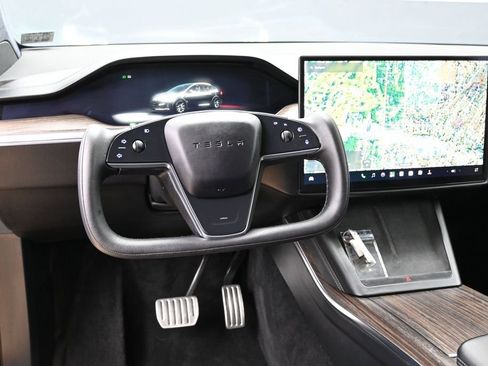 Used 2022 Tesla Model X AWD/4WD image 37