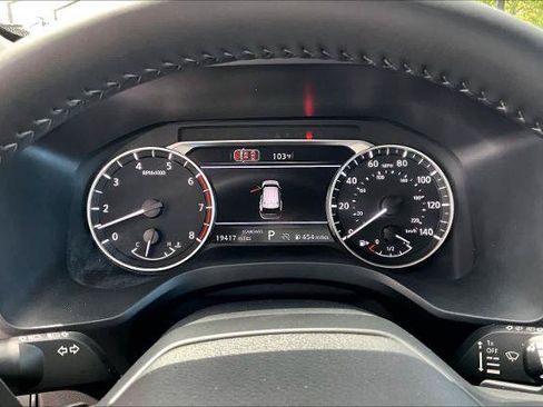 Certified 2026 Nissan Rogue SV FWD image 25