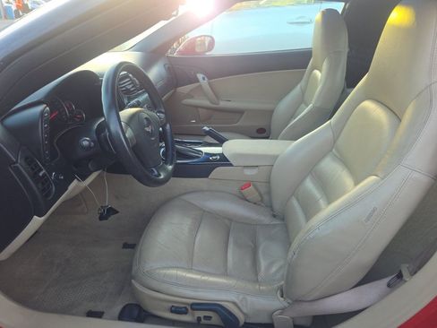Used 2008 Chevrolet Corvette Coupe w/ Preferred Equipment Group RWD image 7