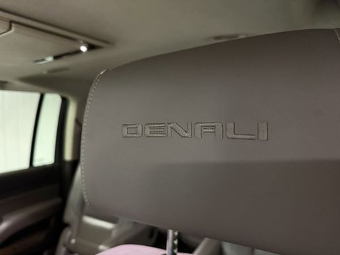 Used 2018 GMC Yukon XL Denali w/ Denali Ultimate Package image 12