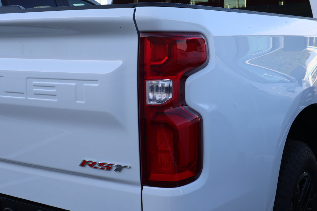 New 2026 Chevrolet Silverado 1500 RST w/ RST All Star Premium Package AWD/4WD image 6