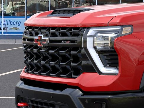 New 2026 Chevrolet Silverado 2500 ZR2 w/ LPO, Dark Essentials Package AWD/4WD image 37